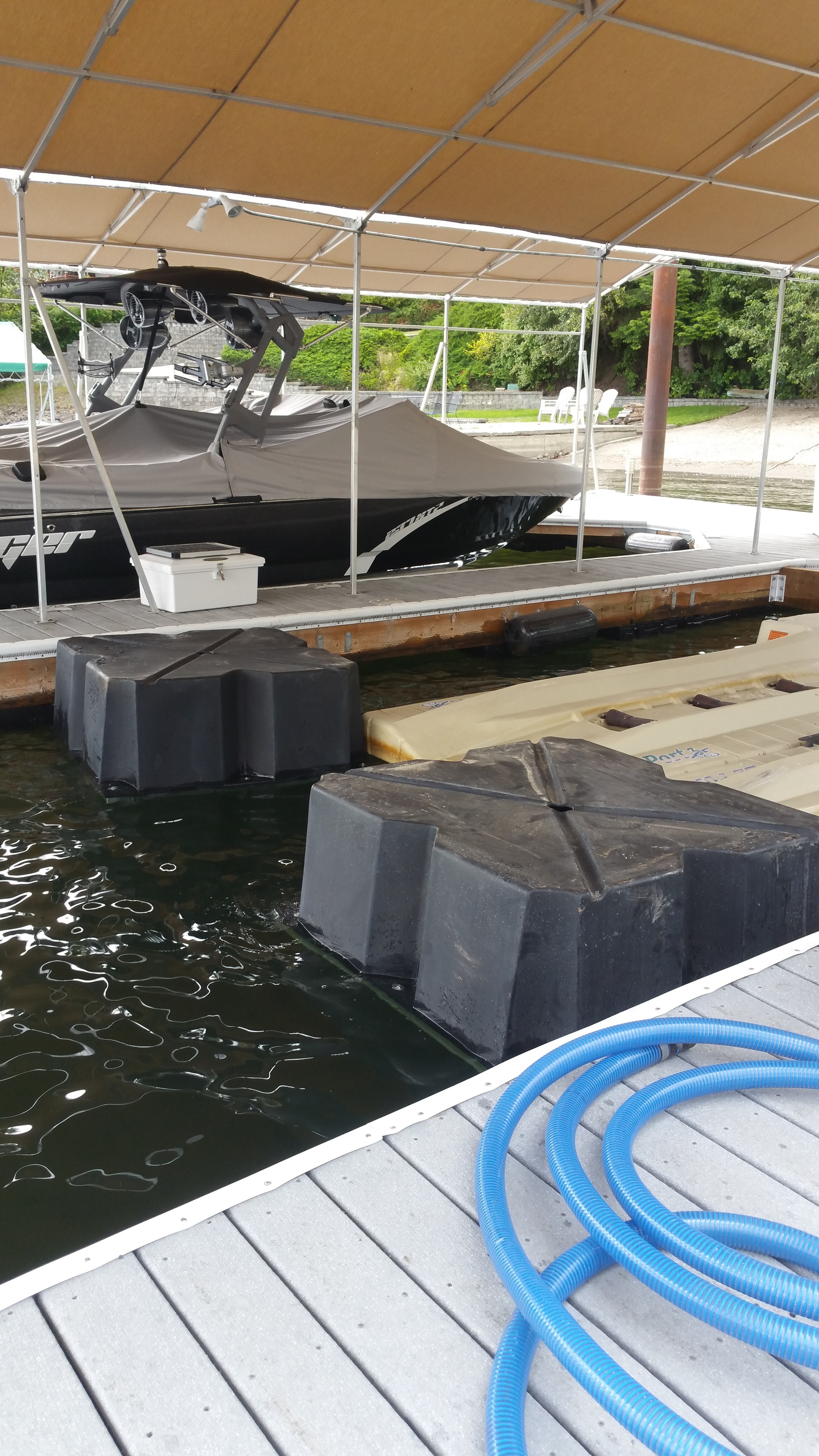 Dock Flotation
